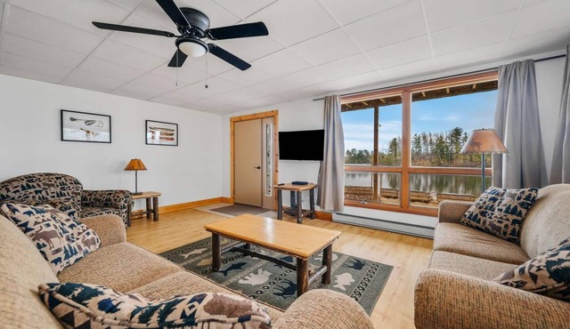 Beachfront | 10mi to TC | Pontoon Rental l Sauna