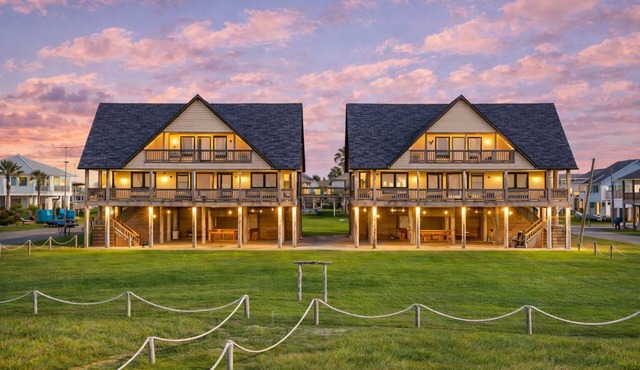 Beachfront 11BR Duo Retreat | Sleeps 67 | Hot Tubs