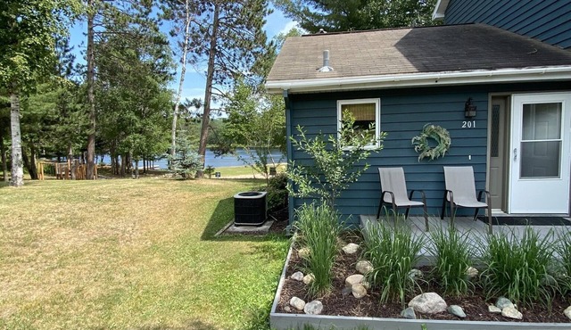 Beachfront 1BR Condo at Giants Ridge
