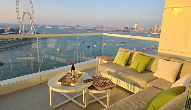 Beachfront, 250° view, private beach, high floor