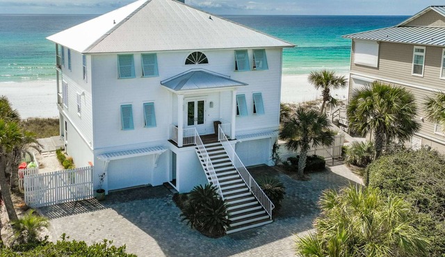 Beachfront 3 Ocean View Suites DAILY BEACH CHAIR UMBRELLA SERVICE March-October