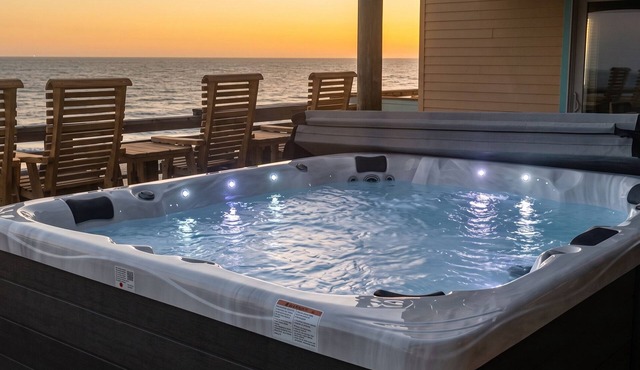 Beachfront 4br, Hot Tub, Multiple Deck, Sleeps 16