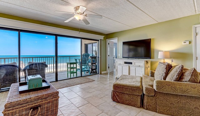 Beachfront 6th floor Condo w/Ocean View Amelia by the Sea