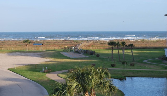 Beachfront at Pointe West. Walk to the beach, the club and all the amenities.