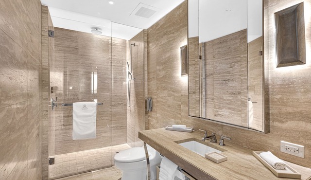 Beachfront Atlantic Suite 5 Star Residences/Bal Harbour