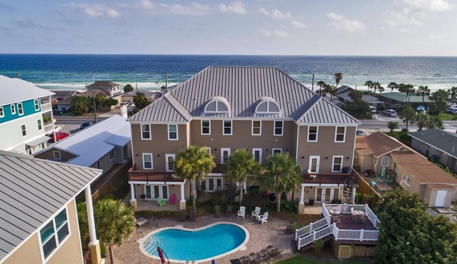 Beachfront Beauty with Pool, Sleeps 14, Family Favorite, Stunning Gulf Views