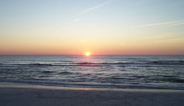 Beachfront, Beach Views, Great Location