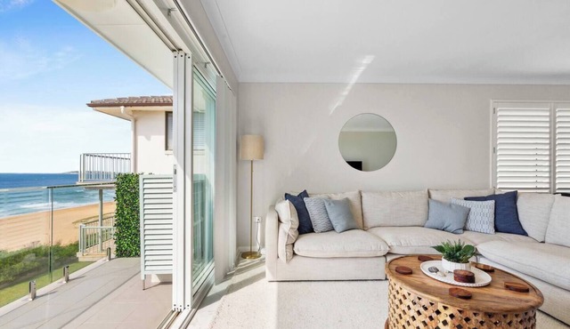 Beachfront Bliss Where Sea Breeze Meets Style