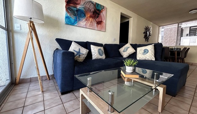 Beachfront Condo w/Balcony & Parking!