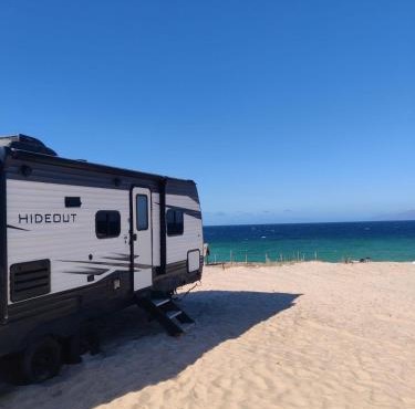 Beachfront Camper, Bahia Turquesa BCS
