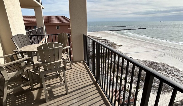 BEACHFRONT CONDO AWESOME VIEWS 2 KING BEDSnn