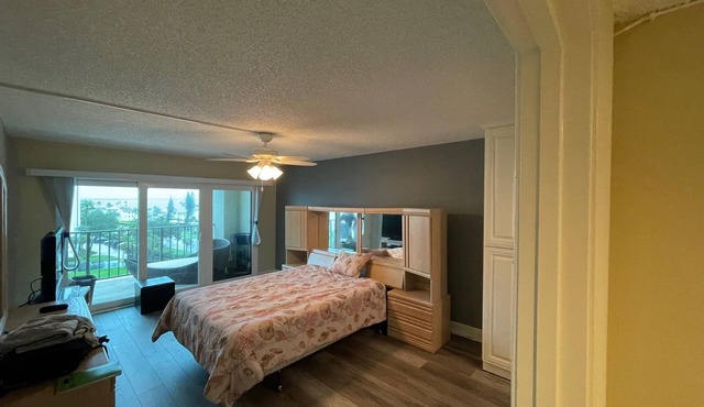 Beachfront Condo for Rent