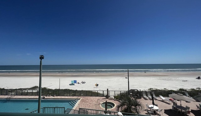 Beachfront condo with plenty of space