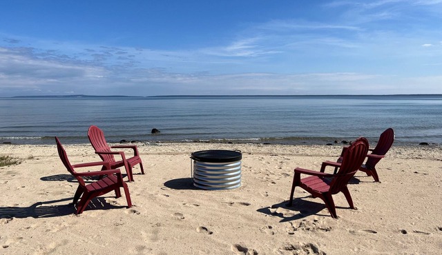 Beachfront Cottage on Lake Huron, views of Mackinaw Bridge, Sandy Beach!