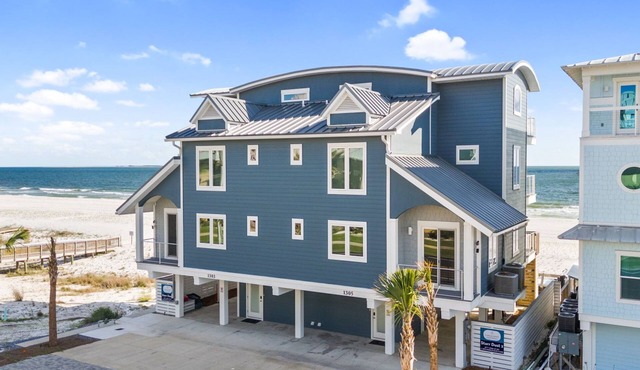 Beachfront Duplex Unit, Pet Friendly, Mexico Beach, Gorgeous Views!