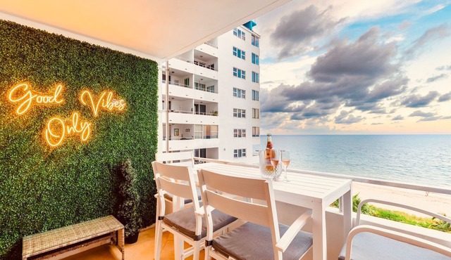 Beachfront Escape, Pool & Stunning Beach Views!