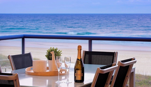 Beachfront Escape (Ocean Views)