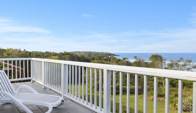 Beachfront Family Friendly Property at Mullawarra Beach