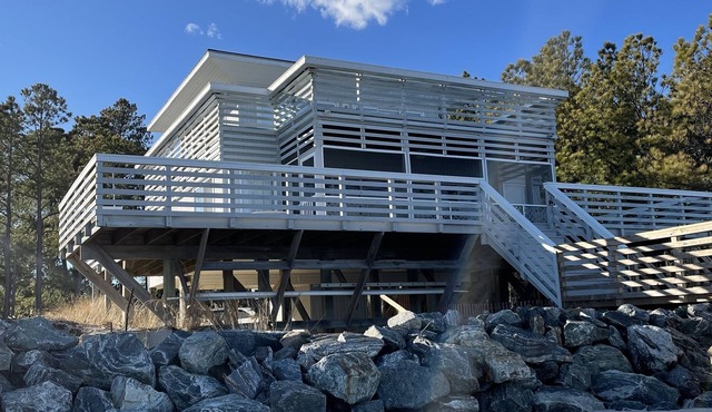 Beachfront Family Escape on Chesapeake Bay