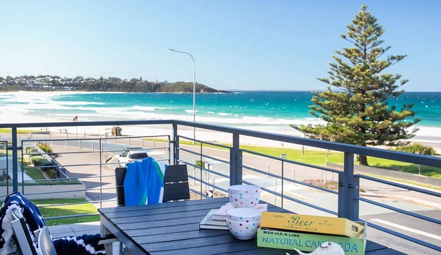 Beachfront Four - Remarkable apartment with breathtaking views