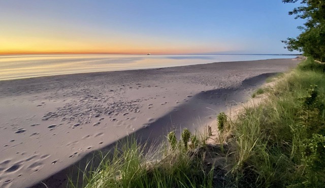 Beachfront Getaway on Park Point - Easy Walking Distance to Canal Park