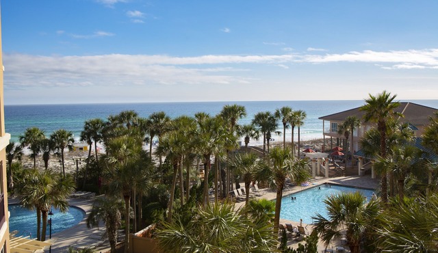 BEACHFRONT! Golf Cart. Fully Stocked. FLYING? . KIDS? No Problem - No Stress.