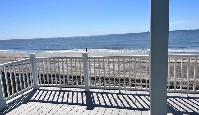 Beachfront home on Grand Isle
