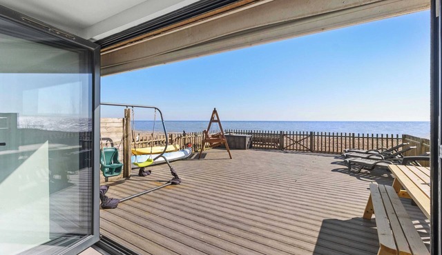 Beachfront Home with Panoramic Views