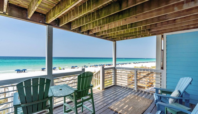 Beachfront Hot Tub Covered Lounge | Backyard Beach by AvantStay