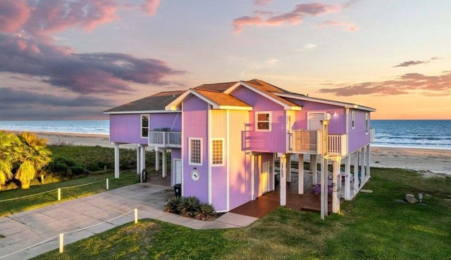 Beachfront | Hot Tub | Dog-Friendly | Sleeps 12