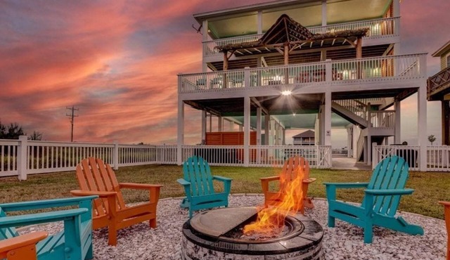 Beachfront | Hot Tub | Fire Pit | Game Room