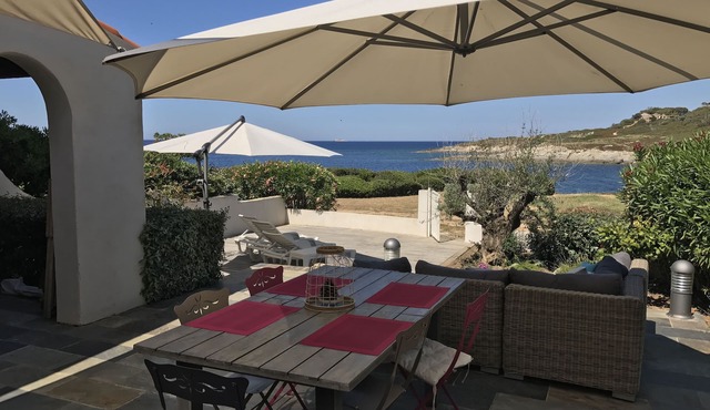 Beachfront house Calme Marine de Sant'Ambroggio Lumio - 6pers