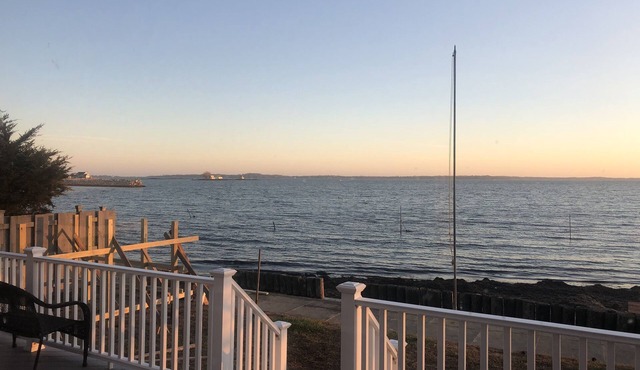 Beachfront House with Private Beach and Beautiful Ocean Views