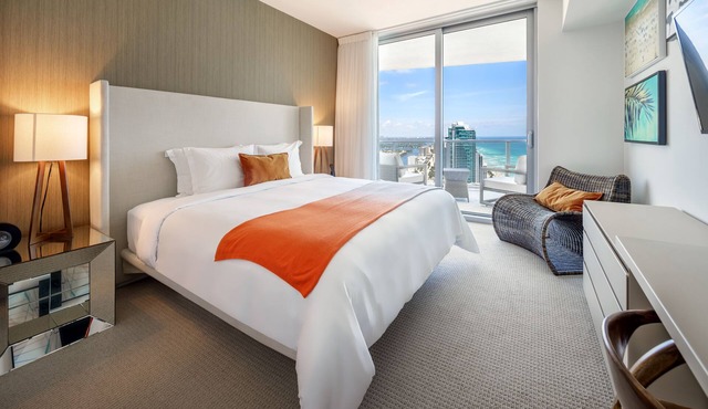 BeachFront @Hyde GreatOceanView 2BR Suite