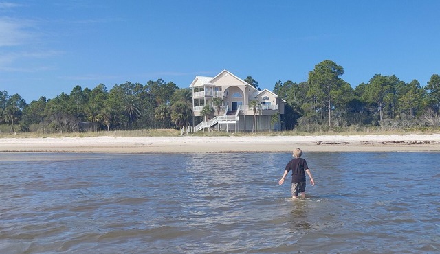 Beachfront, kid friendly seas, seclusion, nature