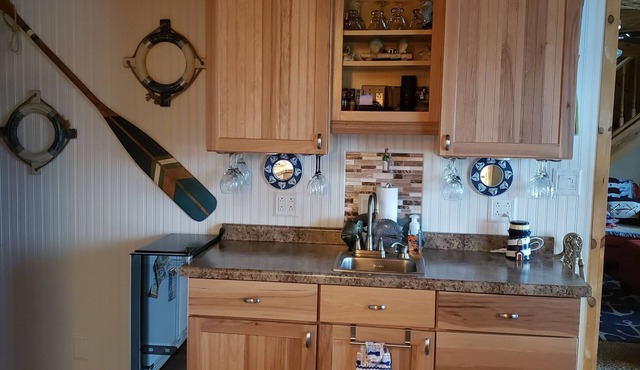 Beachfront, kid friendly. June 20th to 27th & Aug 22nd to 29th.nWeekly rentals.