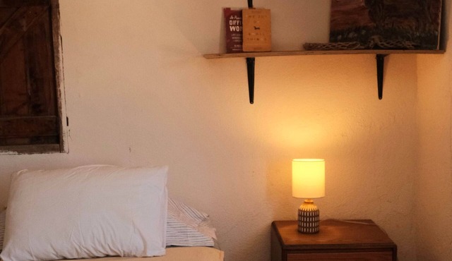 Beachfront King room on the La Fortuna Surf Break - The Baja Station