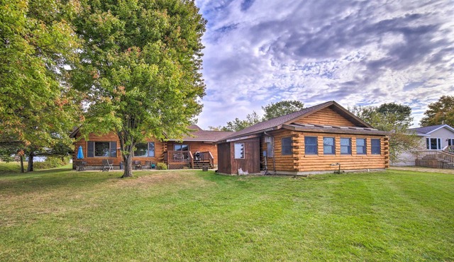 Beachfront Lake Michigan Log Cabin with Sauna!