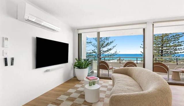 Beachfront living & ocean views