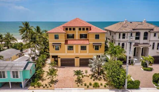 ☀️Beachfront Luxury | Two Private Pools + Spas | Elevator | Siesta Blue Estate☀️