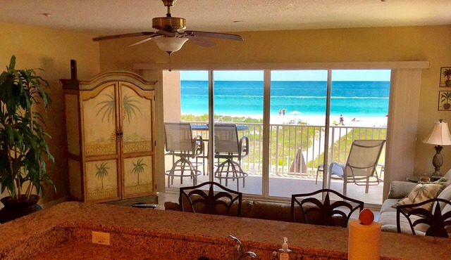 Beachfront Luxury Condo - Indian Rocks Beach - Gulf Sunsets - Summer Deals