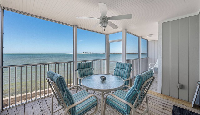 Beachfront luxury at BG North 64, spacious 2-bedroom condo in Boca Grande