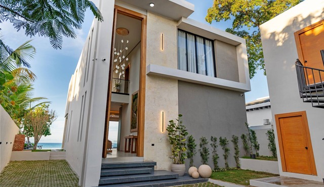 Beachfront Modern Villa with Pool in Punta Rucia - Azure