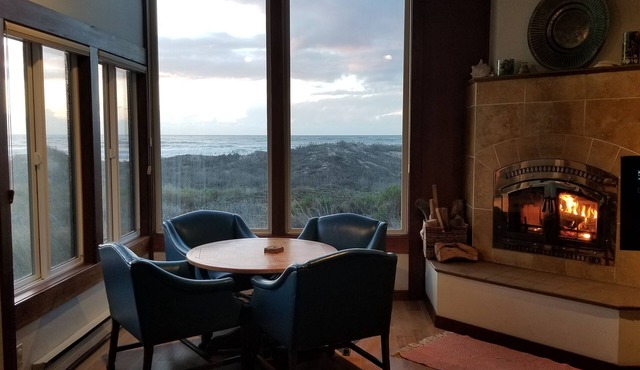 Beachfront Monterey Bay Luxury Condo
