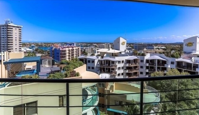 Beachfront Mooloolaba -7th Floor Landmark resort