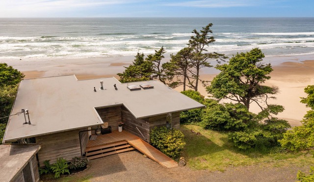 Beachfront Near Hug Point | Views w/Grill & Outdoor Dining Area | Sunset Cove