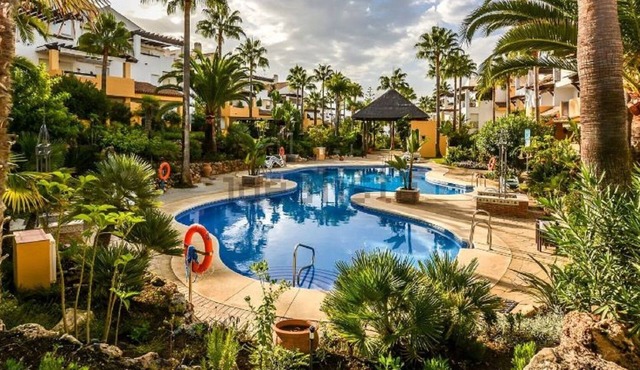Beachfront Newly Renovated Duplex with Sea Views