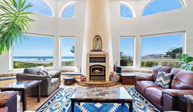 Beachfront, ocean view, direct beach access, dog friendly