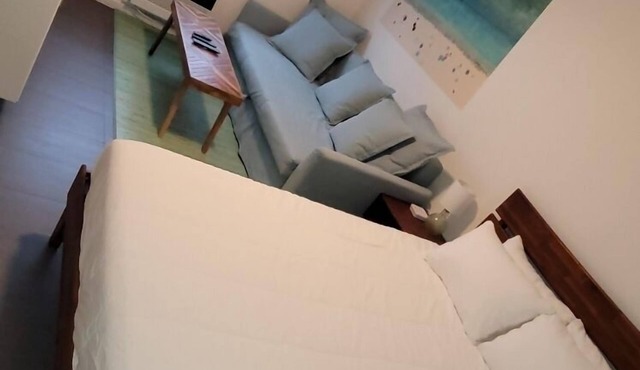 BeachFront On The Sand #227 South of 5th, 335 Ocean Dr, Miami Beach