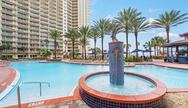Beachfront Paradise with Reserved Parking